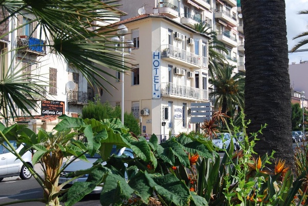 Hôtel Azur image 1
